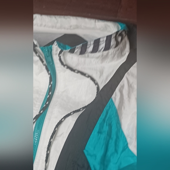 80s Tracksuit - Picture 4 of 10